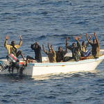 Cinismo de los falsimedio: piratas somalíes vs expolio genocida..